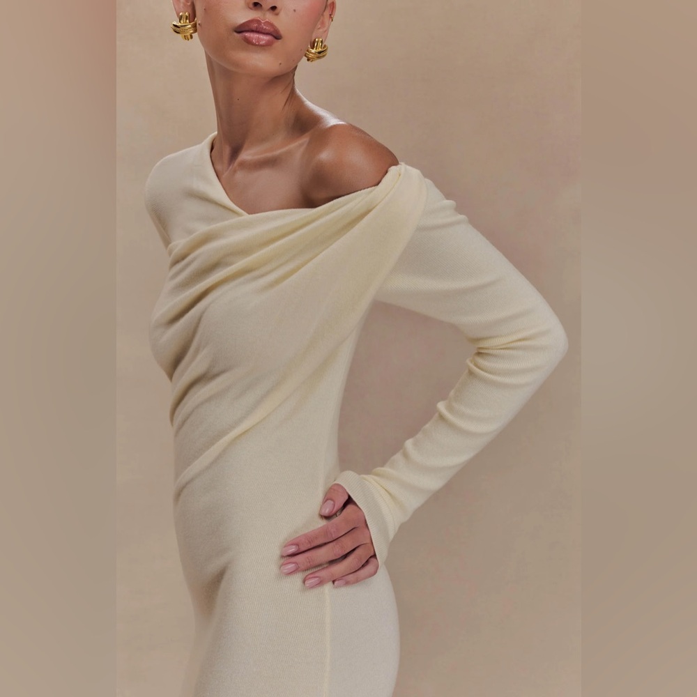 Meshki Culver Cream One Shoulder Dress - Picture 3 of 4
